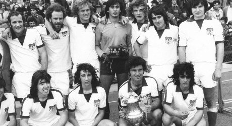 Green Gully with Armstrong cup 1978 lr